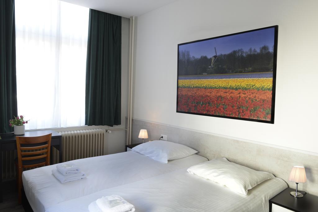 Hotel Benno Эйндховен Экстерьер фото