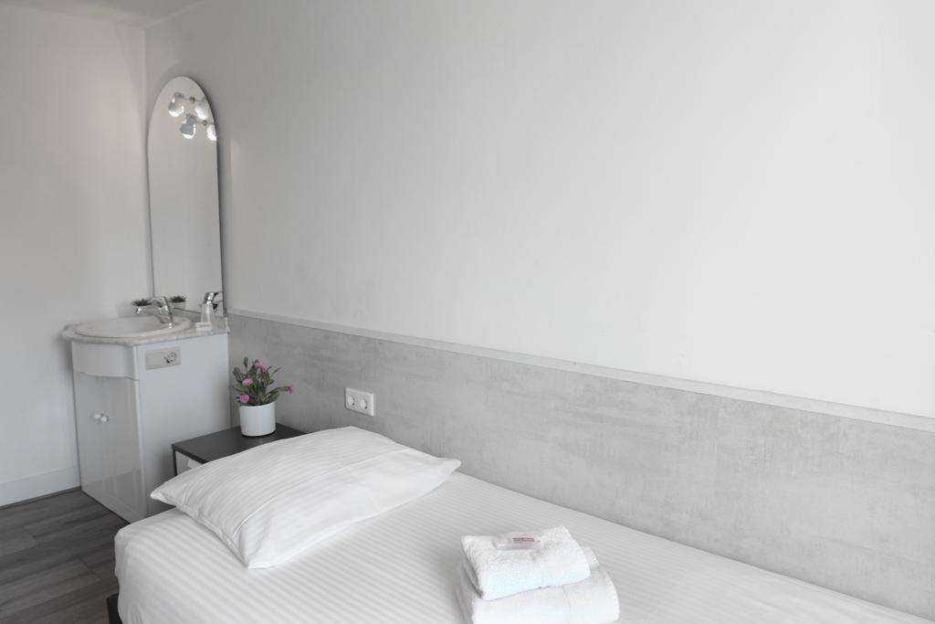 Hotel Benno Эйндховен Экстерьер фото