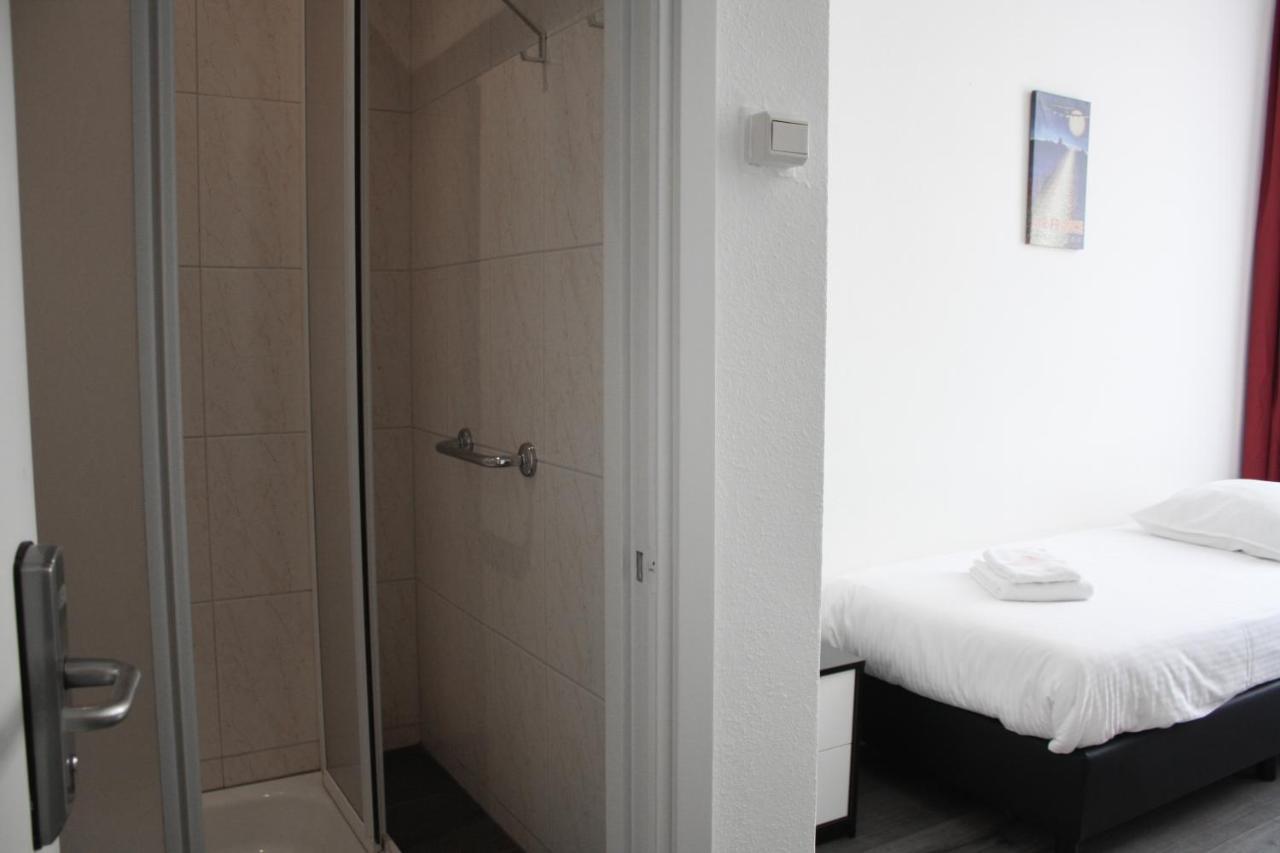 Hotel Benno Эйндховен Экстерьер фото
